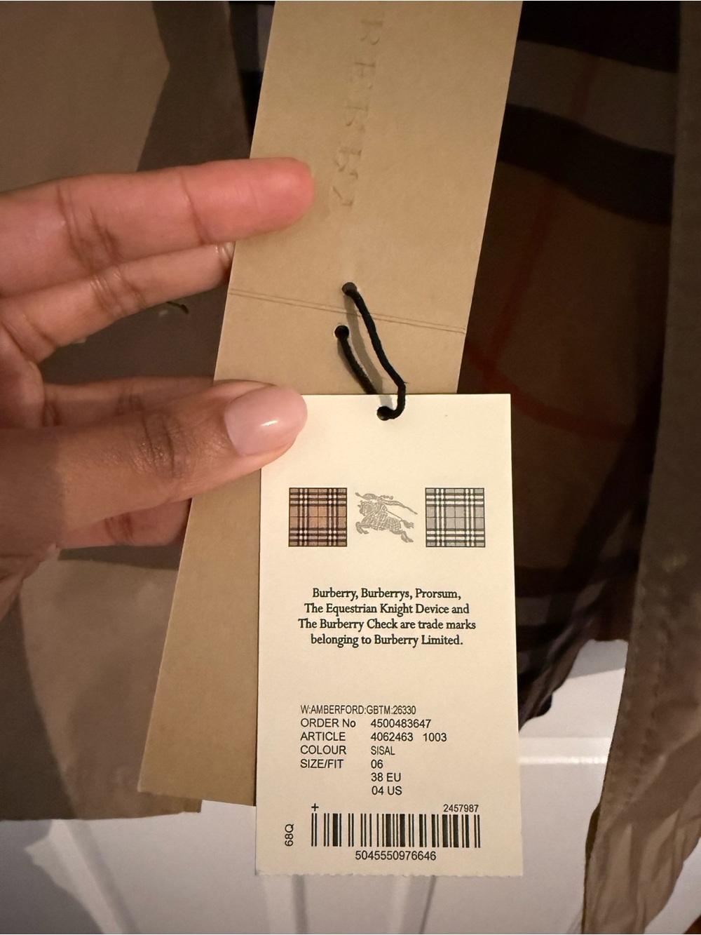 Burberry Amberford Hooded Trench Coat with Belt - Picture 10 of 11